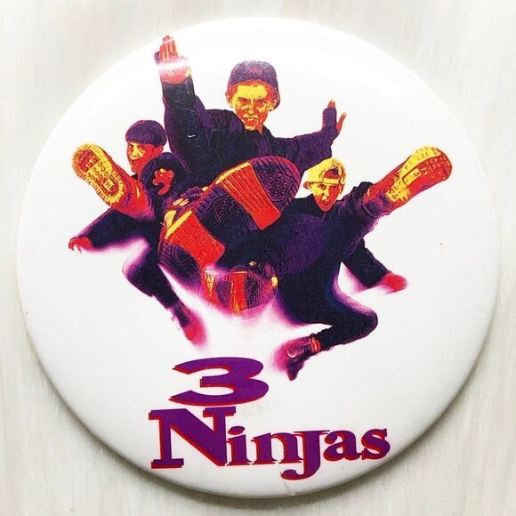 Vintage Jewelry - 🔮 5/$25 90s‎ Vintage 3 Ninjas Movie Pin
